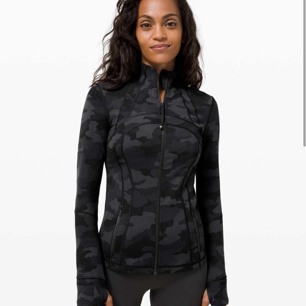 Lululemon define jacket size size 6
